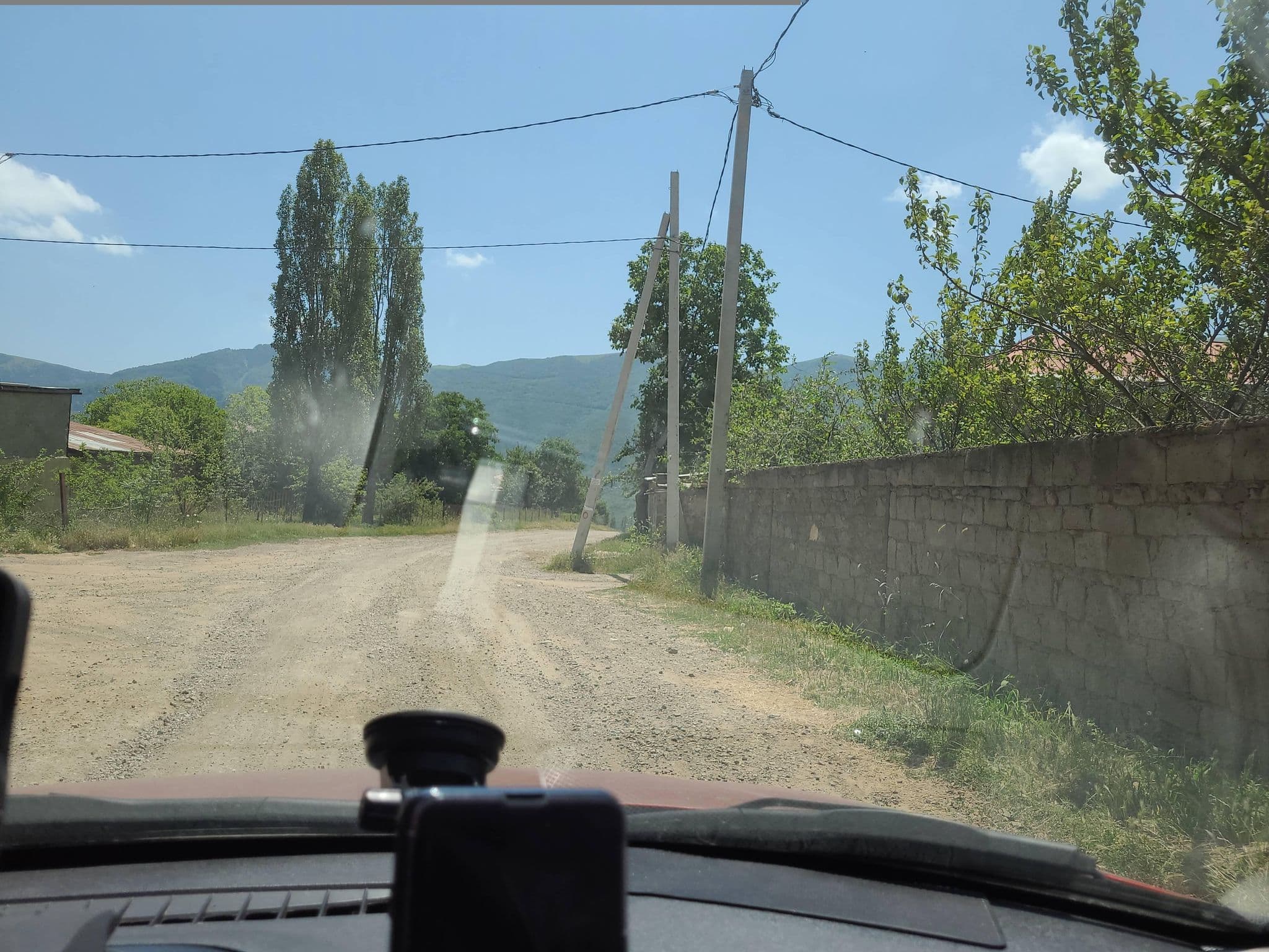 Street view near Old Tatev Guesthouse, Shinuhayr — © noktoborus (CC BY-SA · Mapillary)