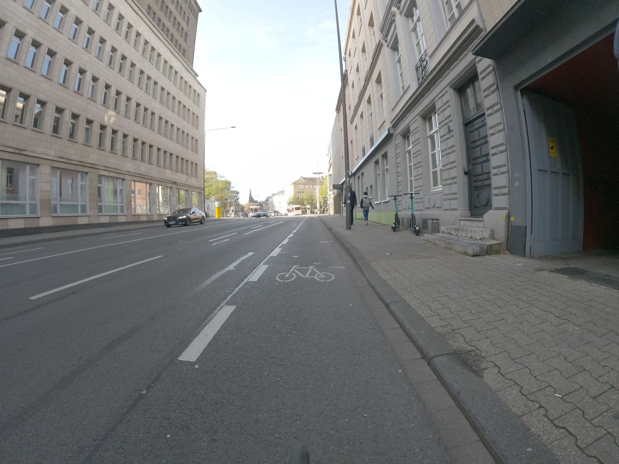 Street view near Bestprice Hotel, Aachen — © FahrradstadtAachen (CC BY-SA · Mapillary)