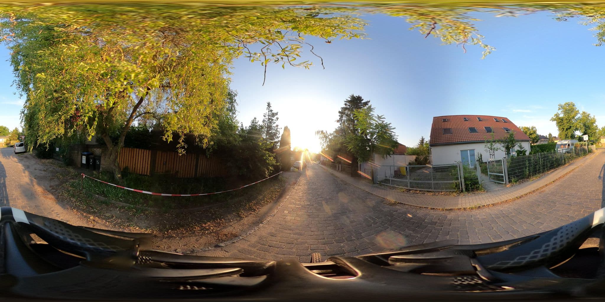 Street view near Buntzel Bettchen, Bohnsdorf — © stefanhrt (CC BY-SA · Mapillary)