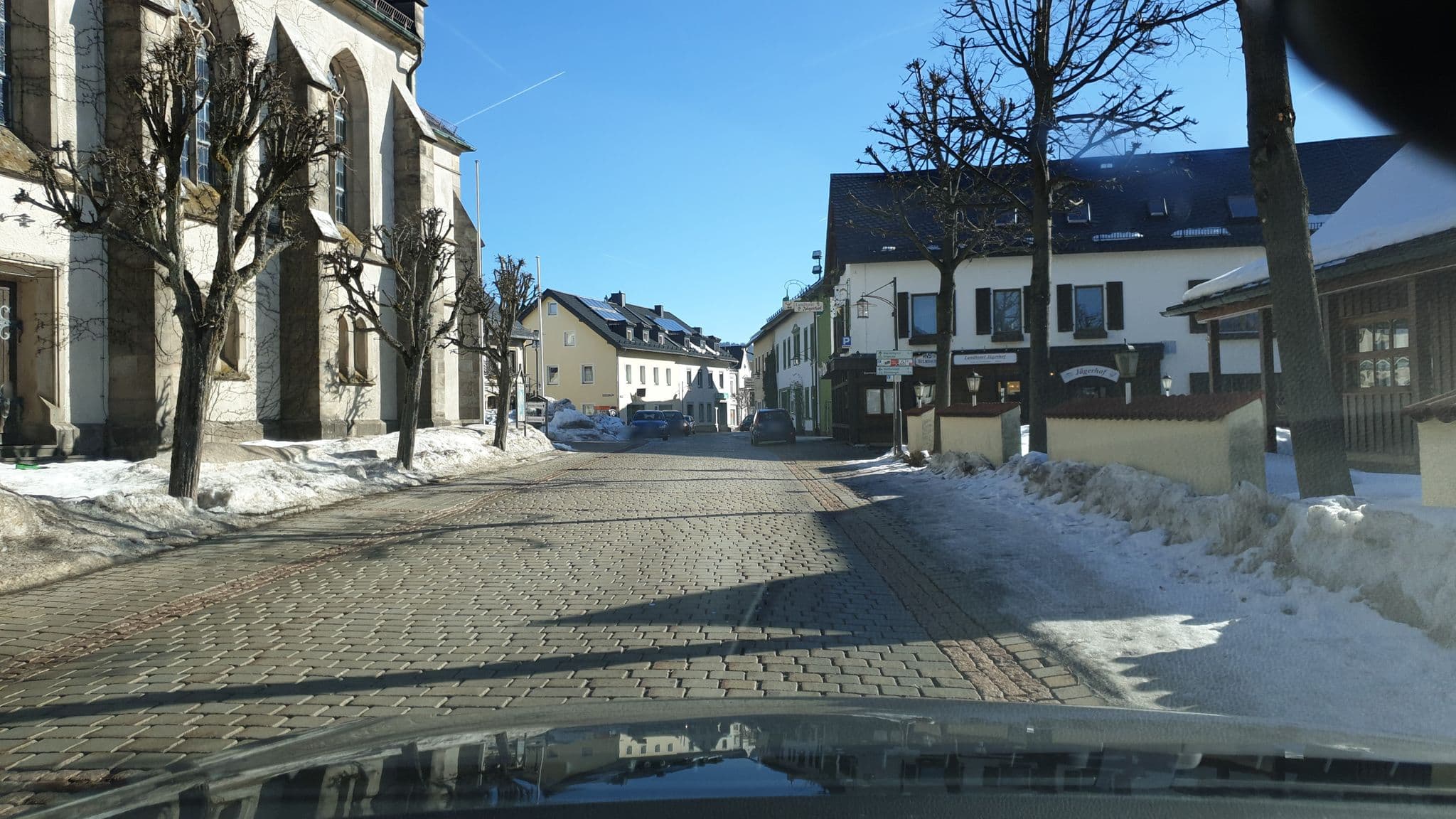 Street view near Ferienwohnungen-Frosch, Bischofsgrün — © mappi (CC BY-SA · Mapillary)