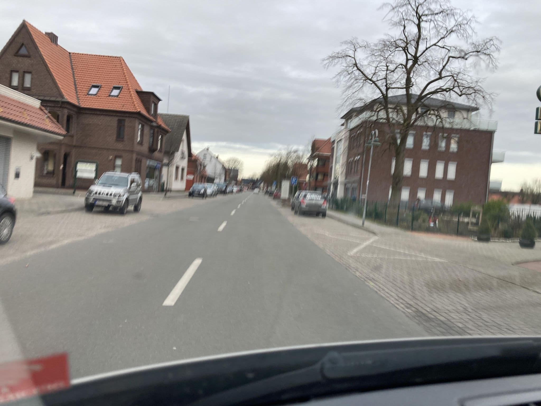 Street view near Friesenhof, Weener — © klaas130 (CC BY-SA · Mapillary)