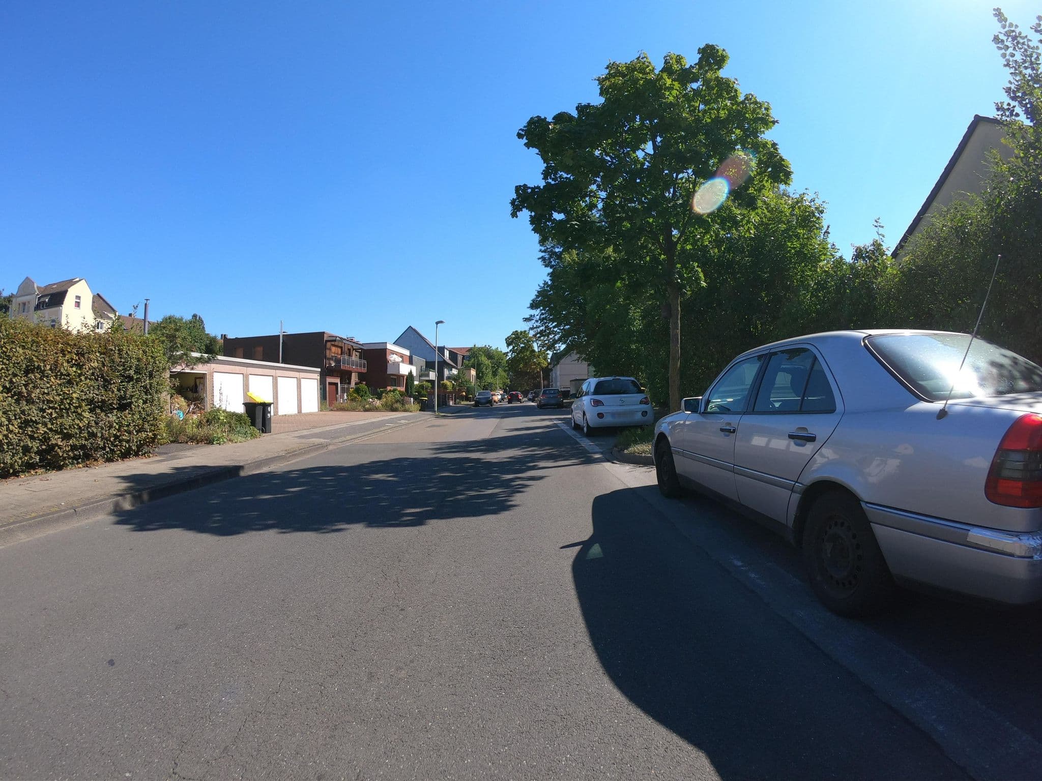 Street view near Mein kleines Hotel, Gelsenkirchen — © geogladbecker (CC BY-SA · Mapillary)