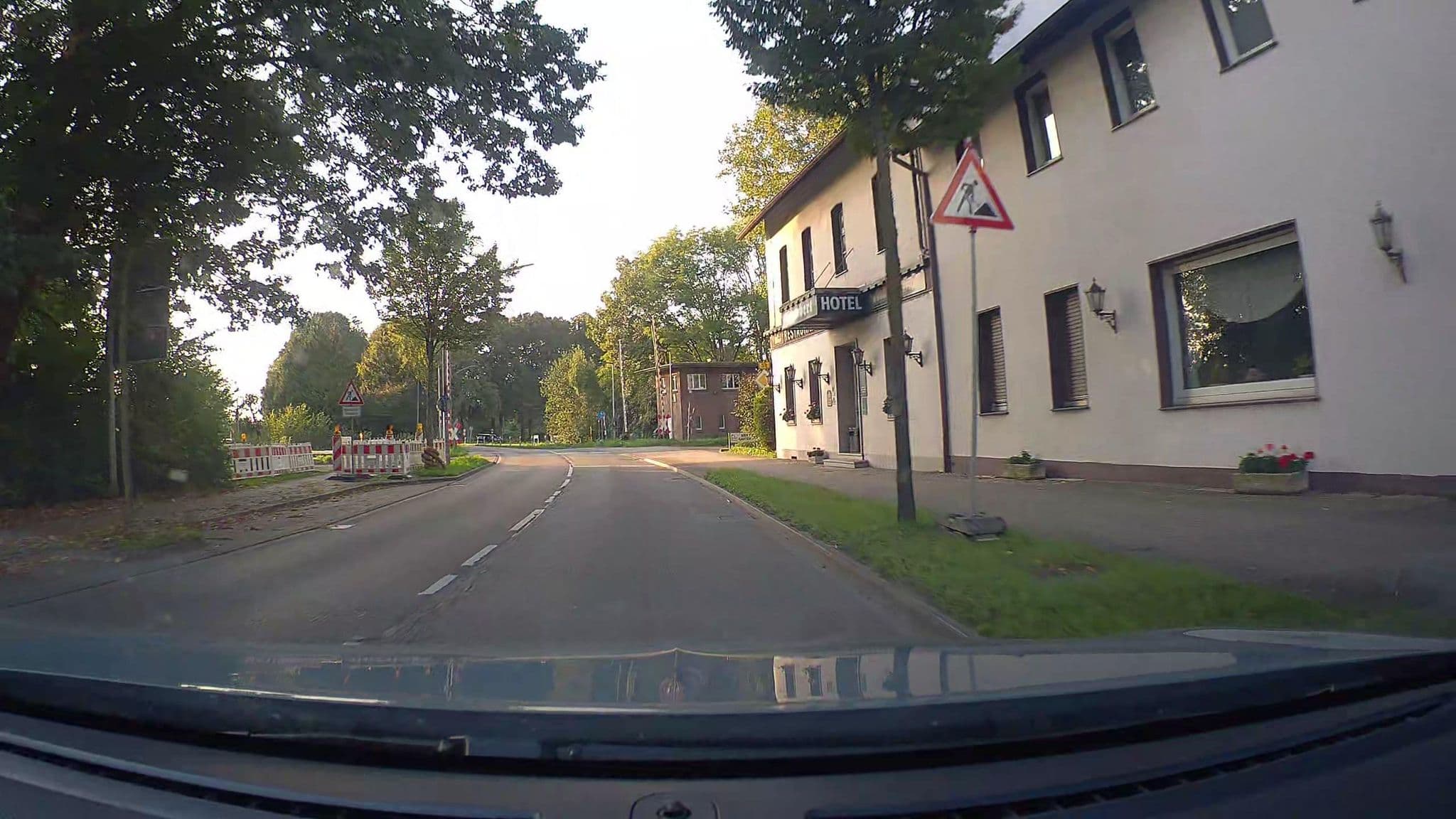 Street view near Humbert, Rhade — © poxonline (CC BY-SA · Mapillary)