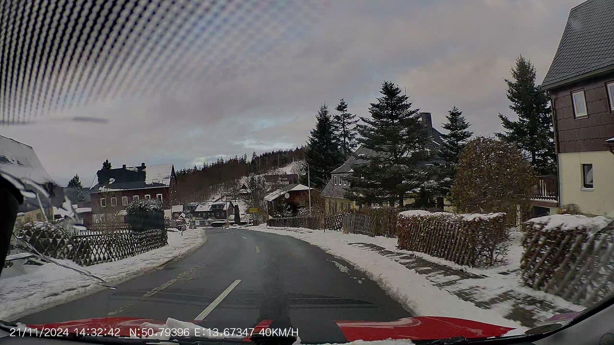 Street view near Pension Sonnenhöhe, Schmiedeberg — © AR88 (CC BY-SA · Mapillary)