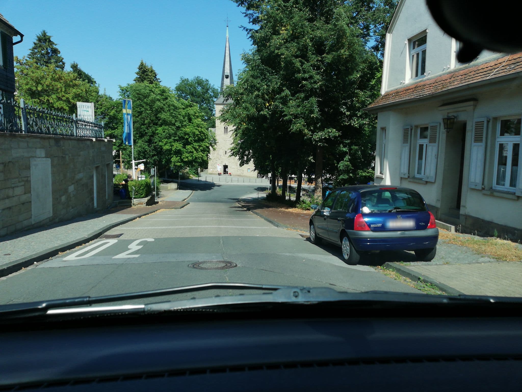 Street view near Hotel Henriette Davidis, Wetter — © thoschi (CC BY-SA · Mapillary)