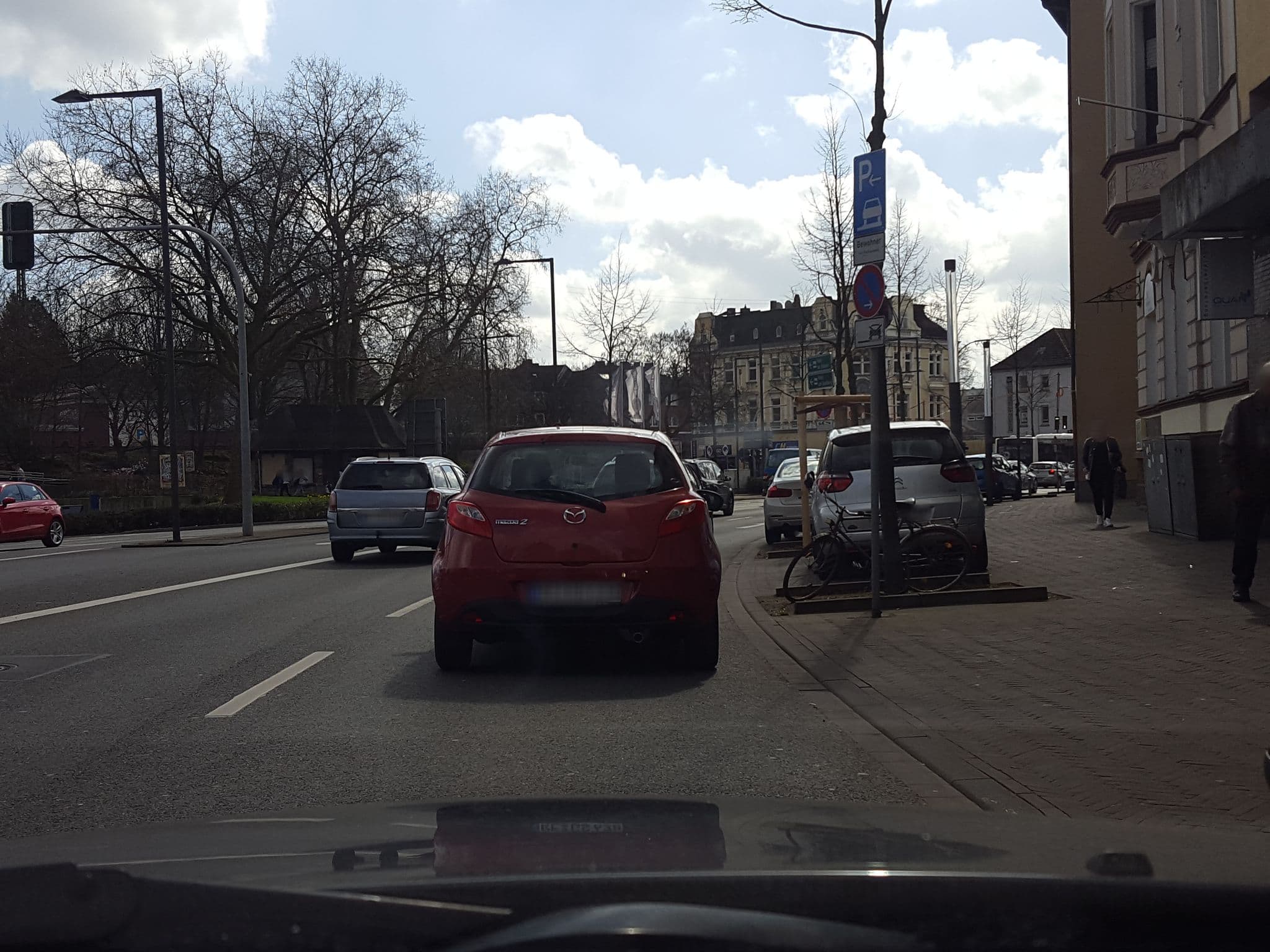 Street view near Zum Grafenwall, Recklinghausen — © mapnrw (CC BY-SA · Mapillary)