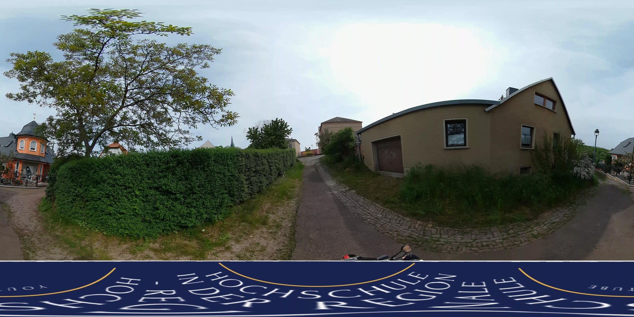 Street view near Kröllwitzer Hof, Halle (Saale) — © MarcAurel2 (CC BY-SA · Mapillary)