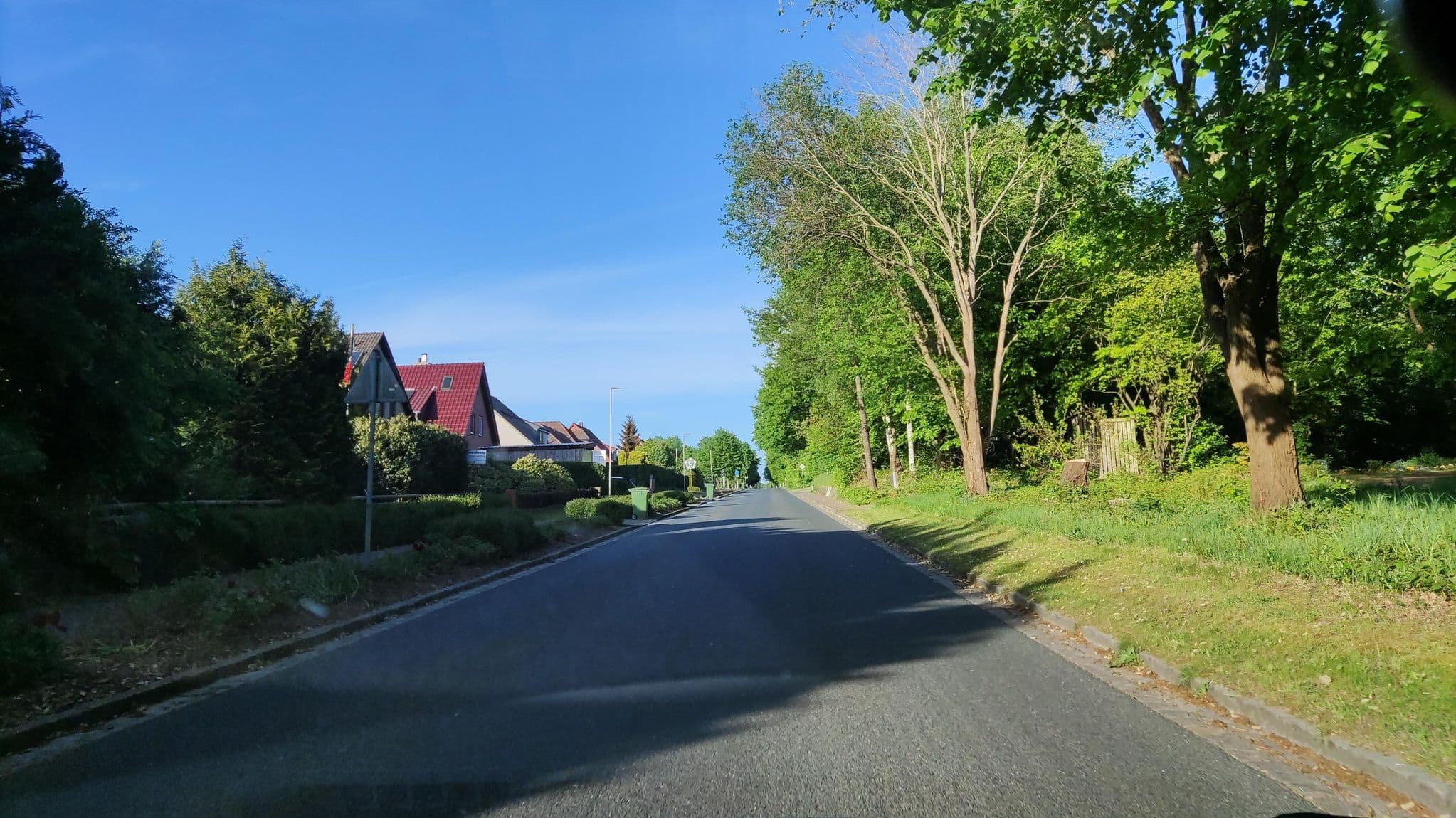 Street view near Ferienwohnung Liedtke, Bispingen — © hotteliene (CC BY-SA · Mapillary)