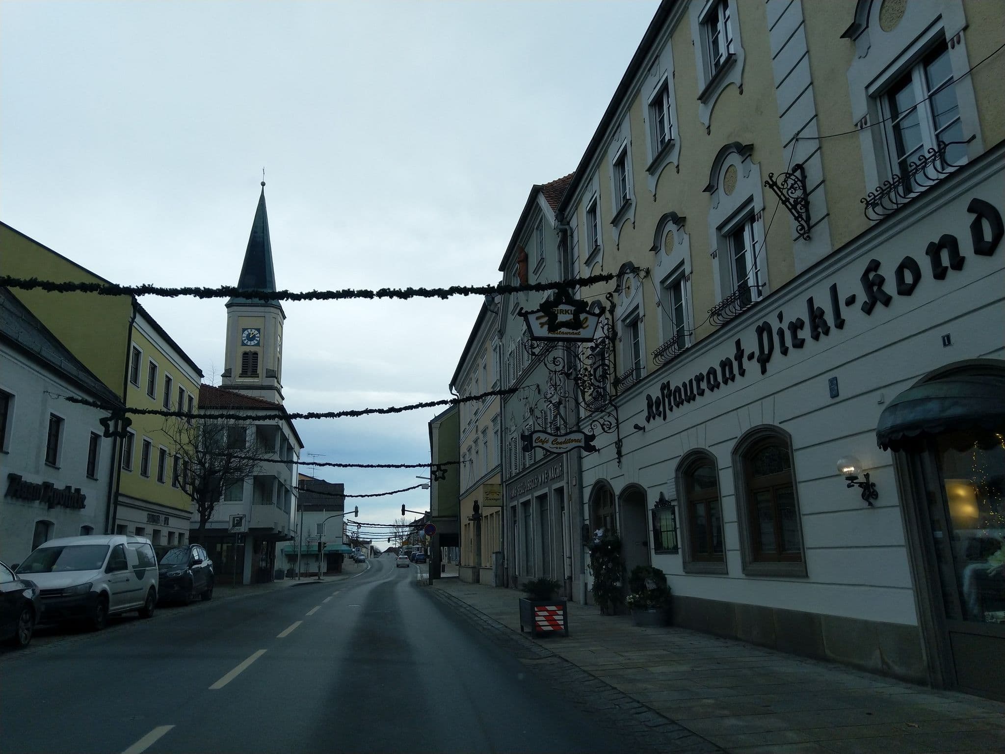 Street view near Hotel Pirkl, Osterhofen — © highwayphotograph (CC BY-SA · Mapillary)