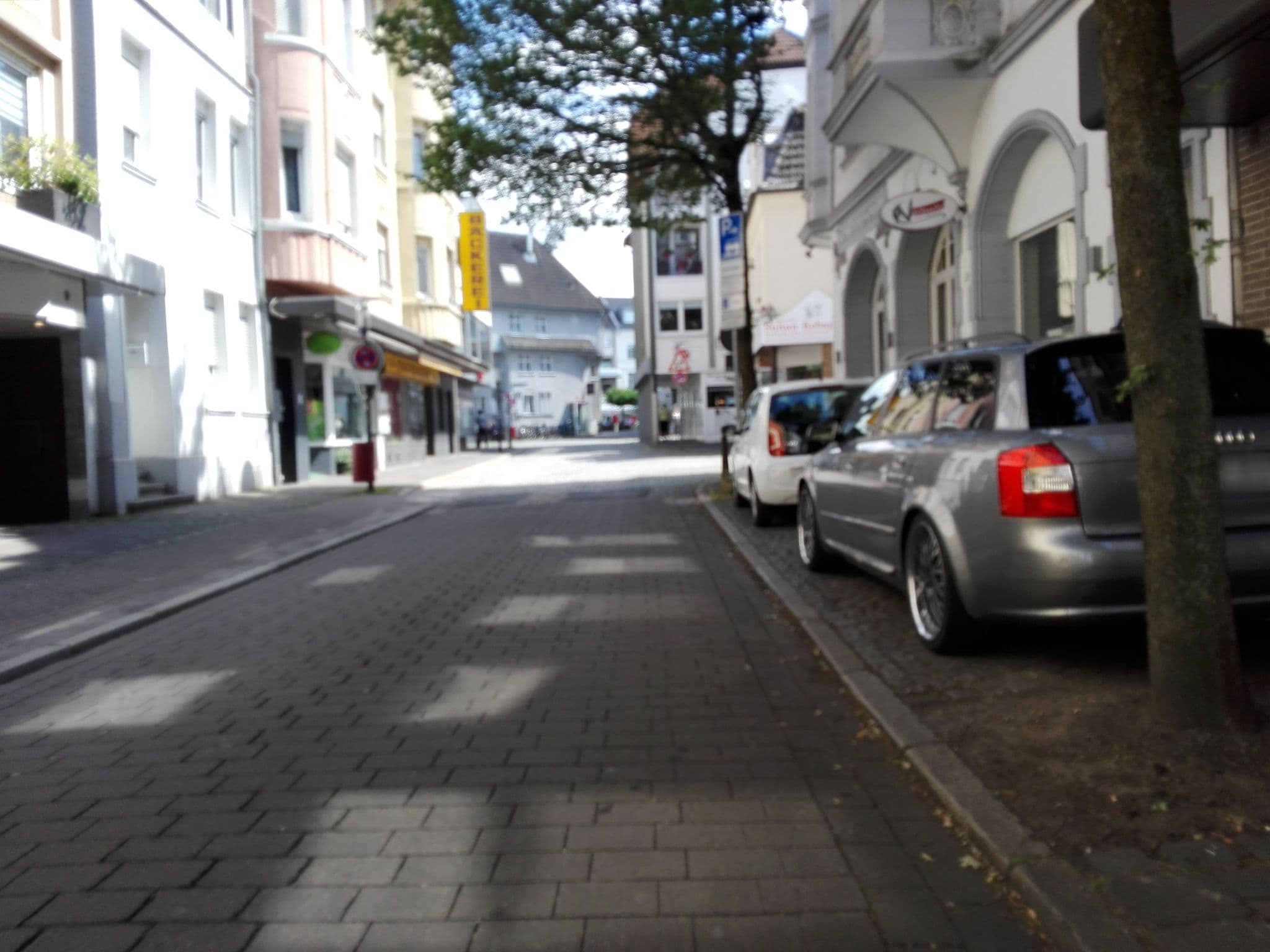 Street view near Hotel Nachtwächter, Unna — © flugyflay (CC BY-SA · Mapillary)