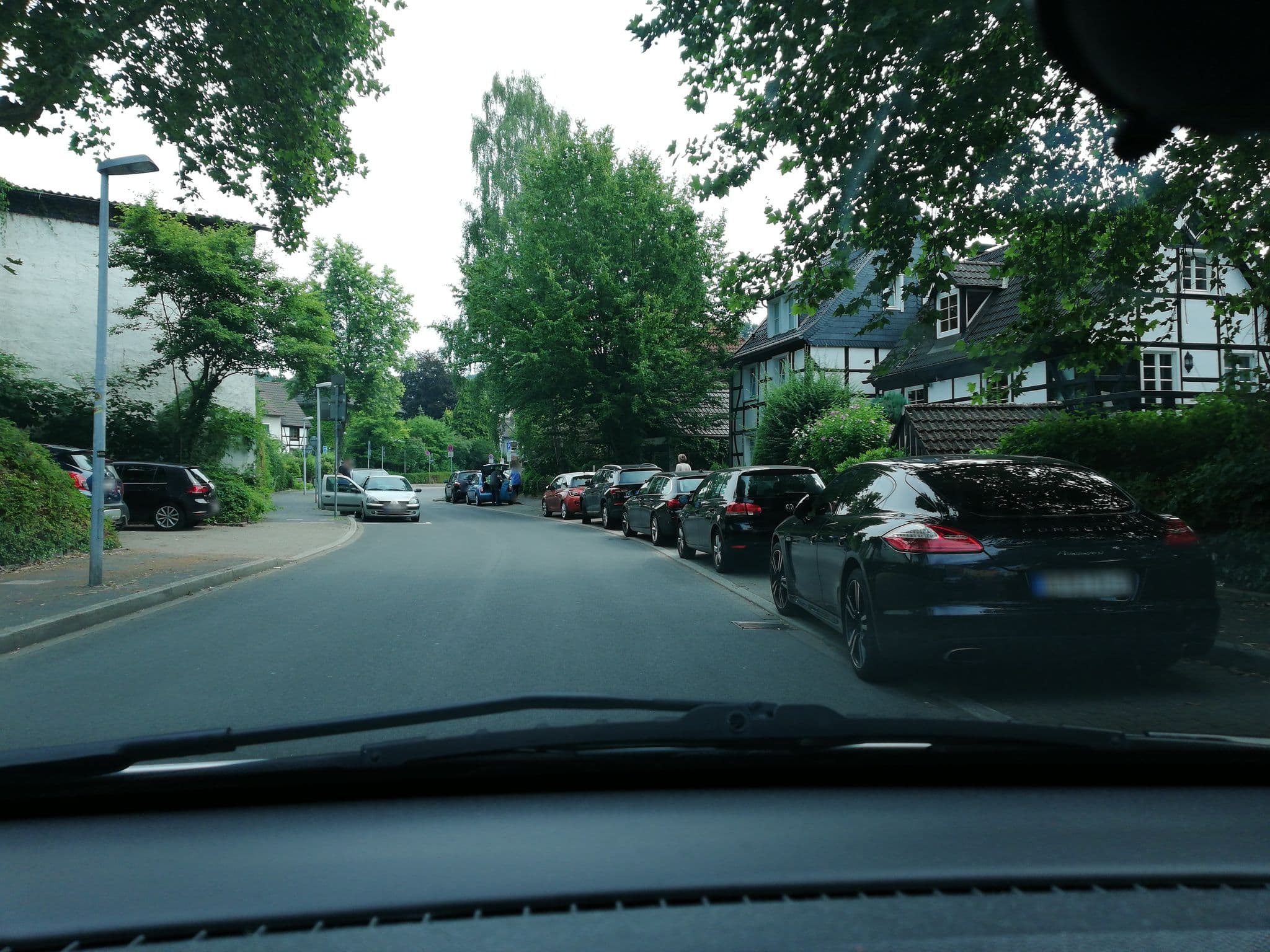 Street view near HeimatHerz, Herdecke — © thoschi (CC BY-SA · Mapillary)