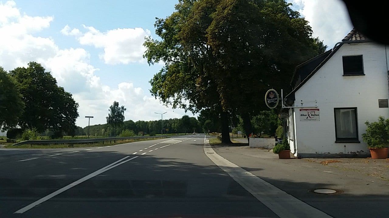 Street view near Hotel Dierks, Dedelstorf — © tian (CC BY-SA · Mapillary)