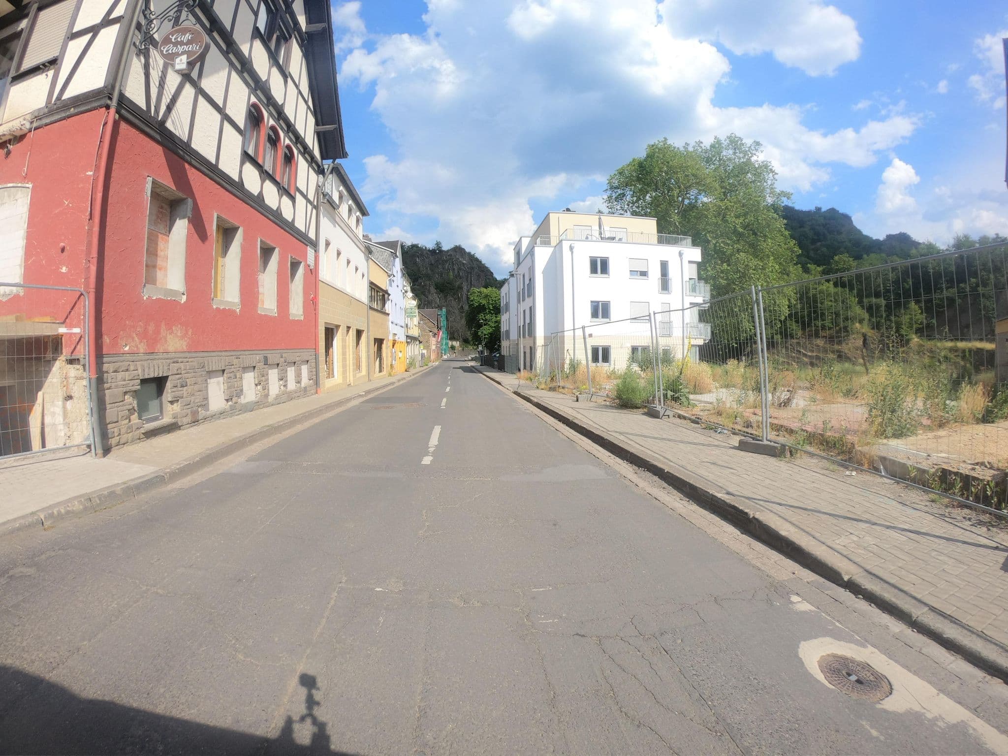 Street view near Hotel Caspari, Altenahr — © joostjakob (CC BY-SA · Mapillary)
