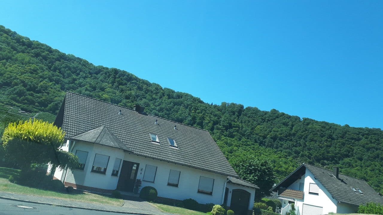 Street view near Gästehaus Rübenach, Bruttig-Fankel