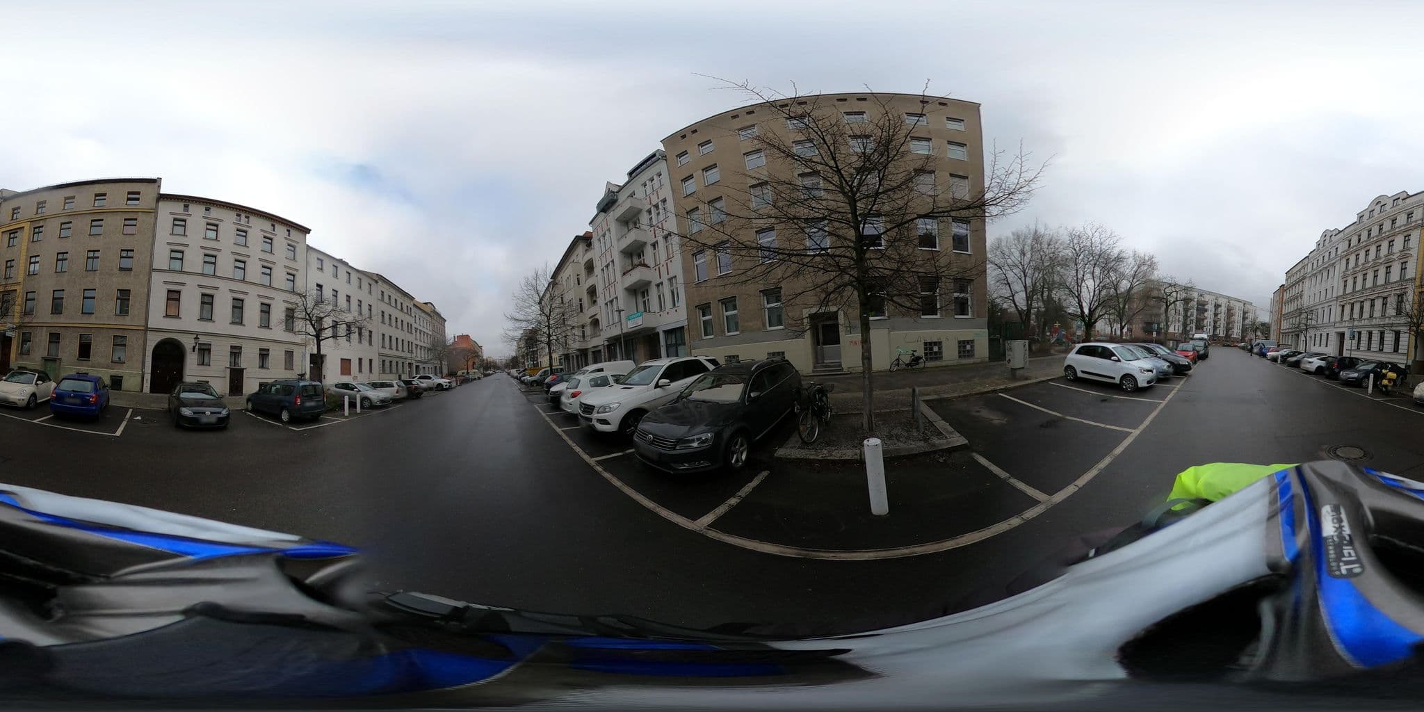 Street view near Eigenart Appartements, Wedding — © eserte (CC BY-SA · Mapillary)