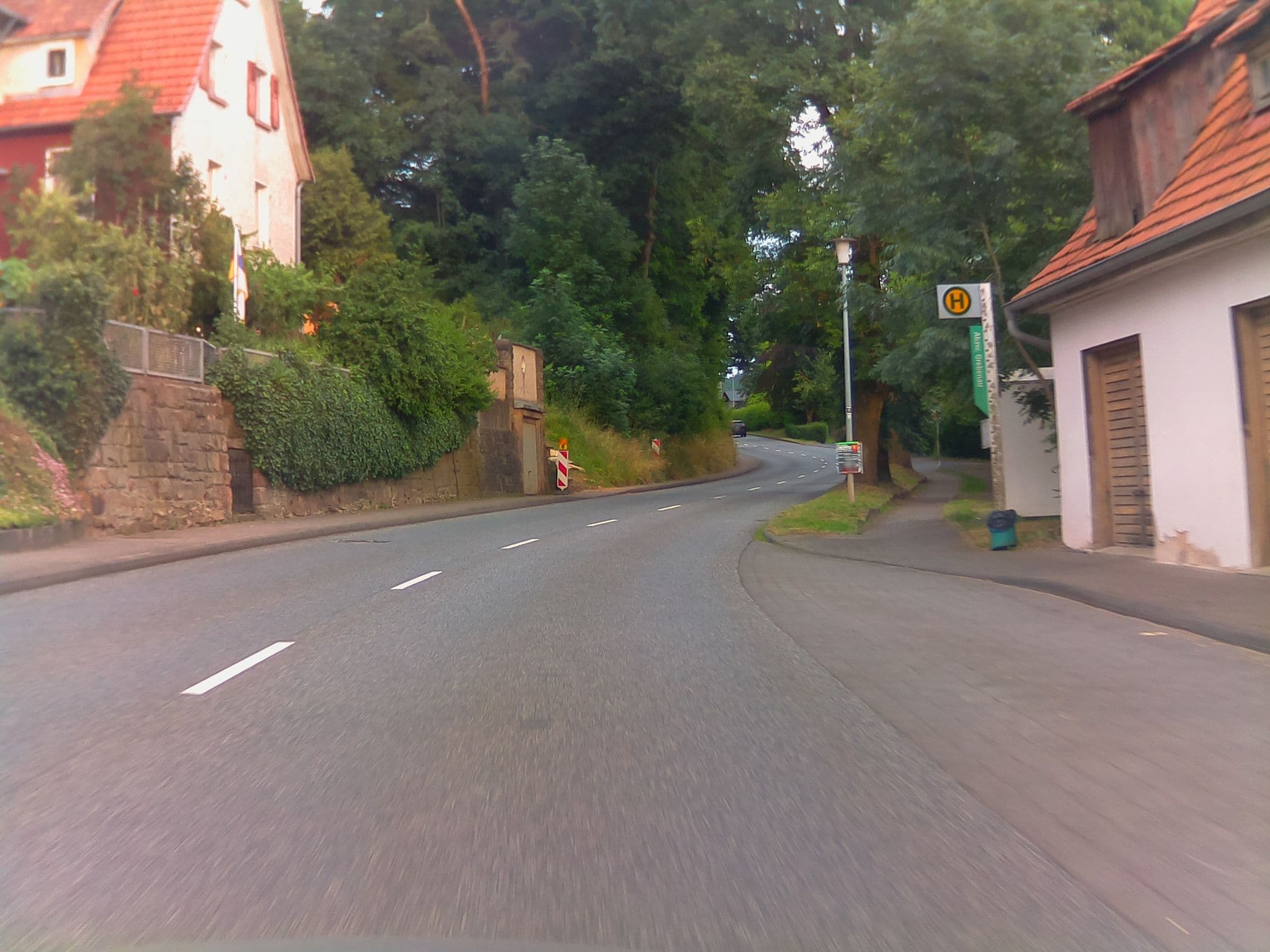 Street view near Pizzaria "Ararat", Grebenau — © ramap (CC BY-SA · Mapillary)