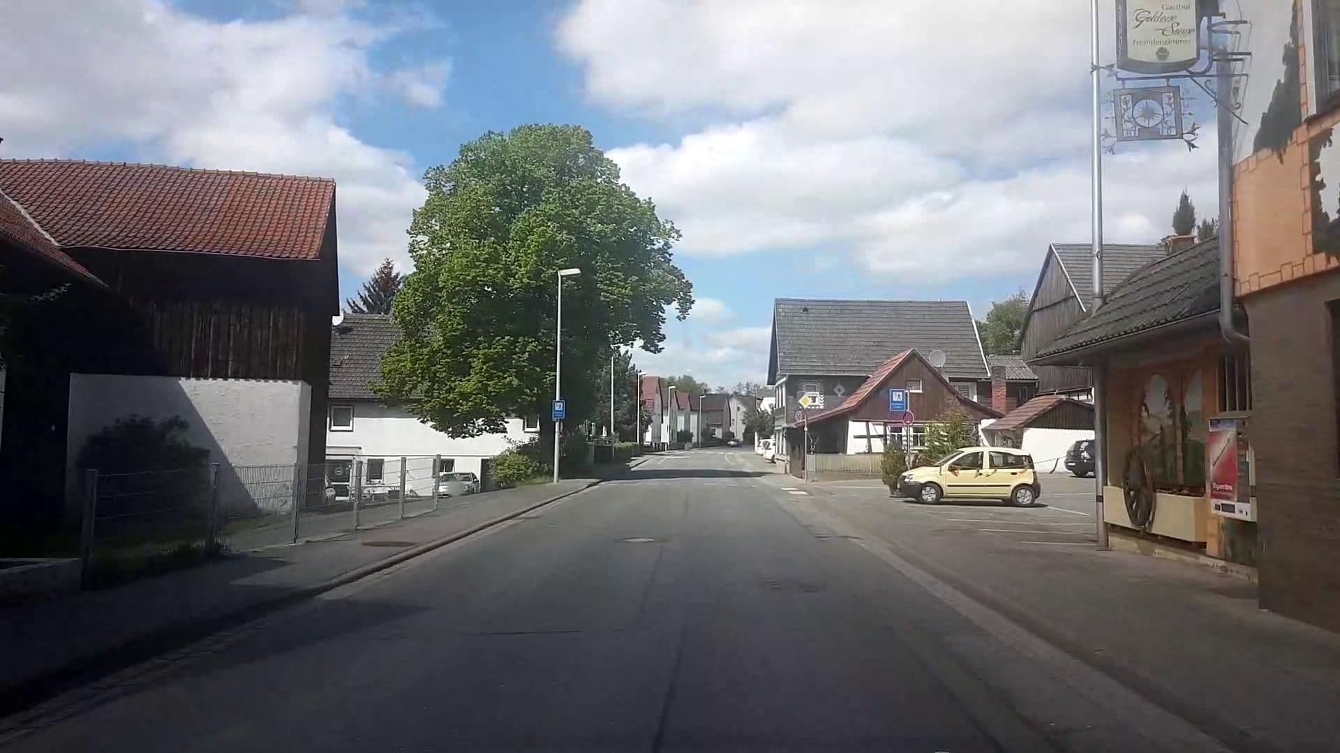 Street view near Gasthof Pension Goldene Sonne, Niederfüllbach — © r66 (CC BY-SA · Mapillary)
