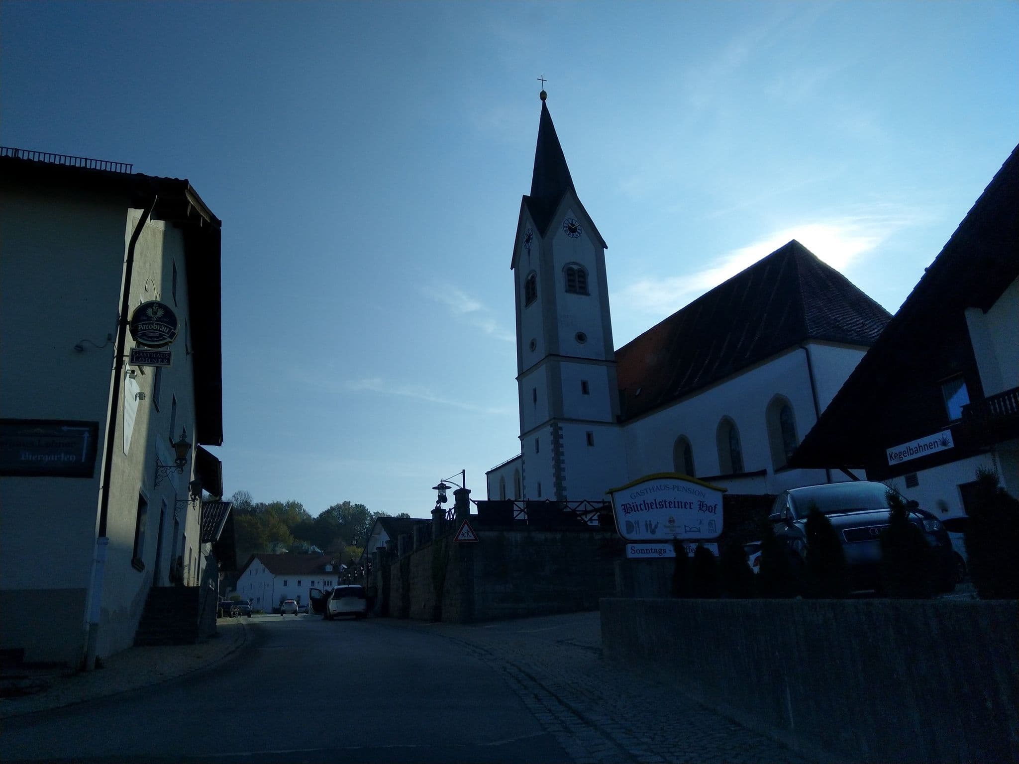 Street view near Büchelsteiner Hof, Grattersdorf — © highwayphotograph (CC BY-SA · Mapillary)