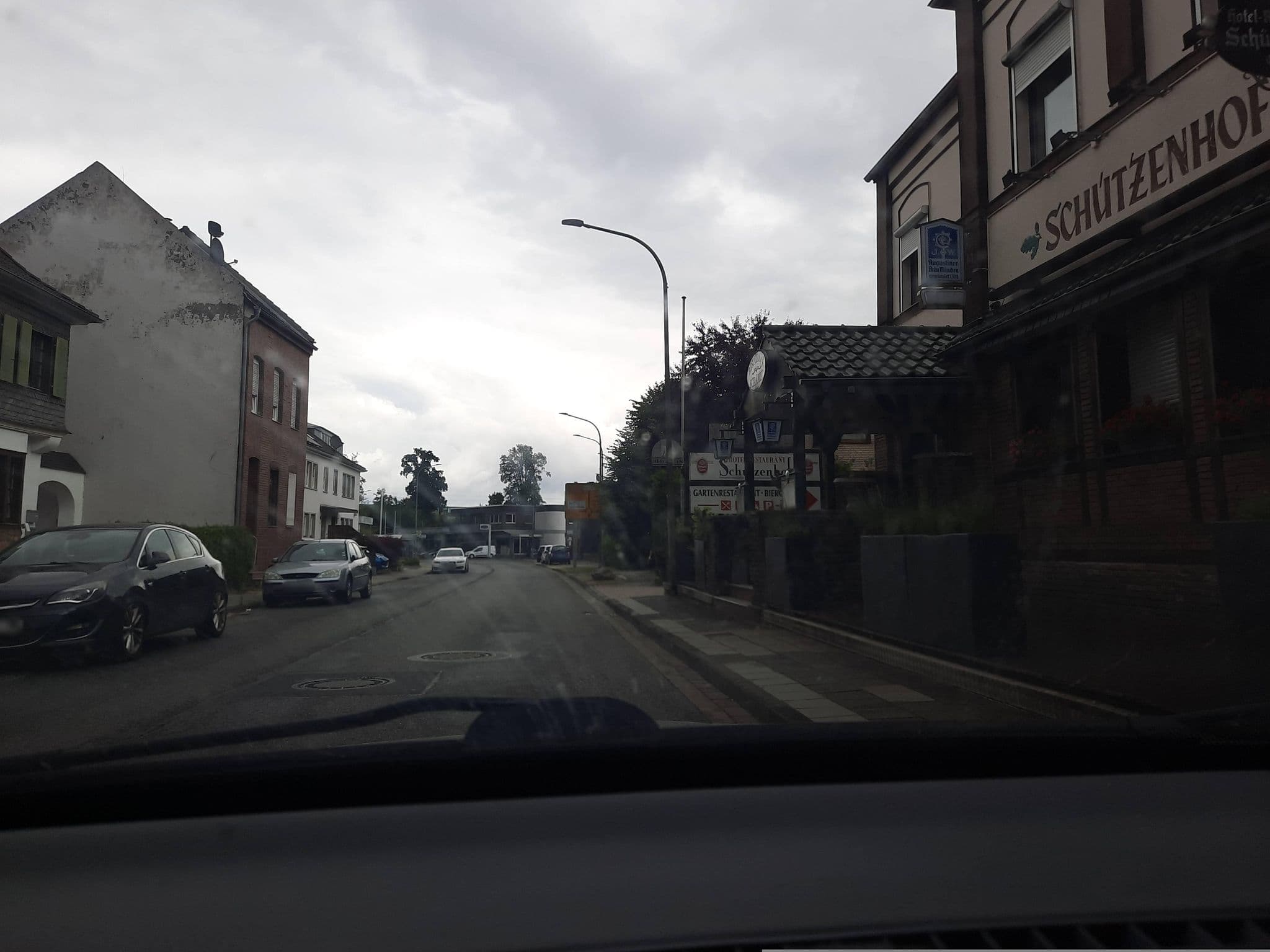 Street view near Hotel & Restaurant Schützenhof, Langerwehe — © walldi222 (CC BY-SA · Mapillary)