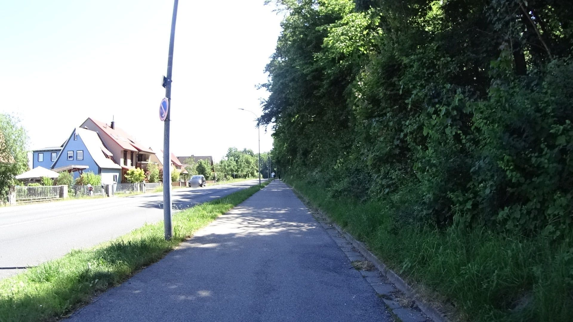 Street view near FEWO - Haus "Rosarium", Gunzenhausen — © ramap (CC BY-SA · Mapillary)
