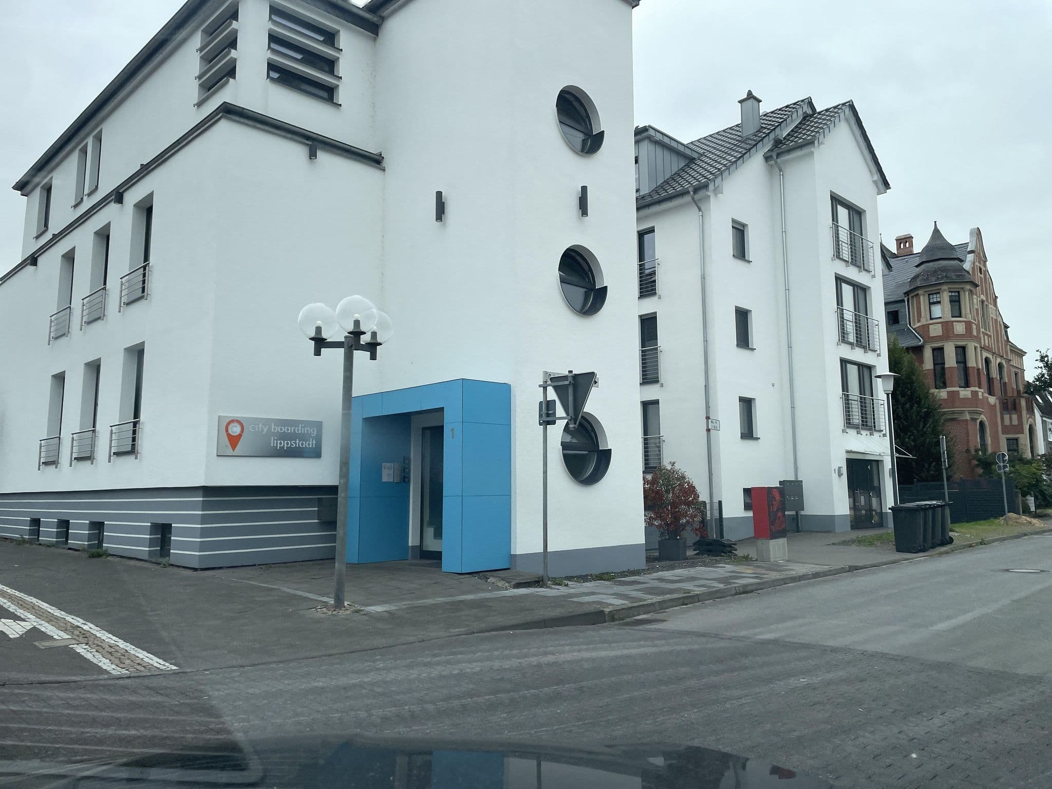 Street view near Mc Sleep, Lippstadt — © baldur80 (CC BY-SA · Mapillary)