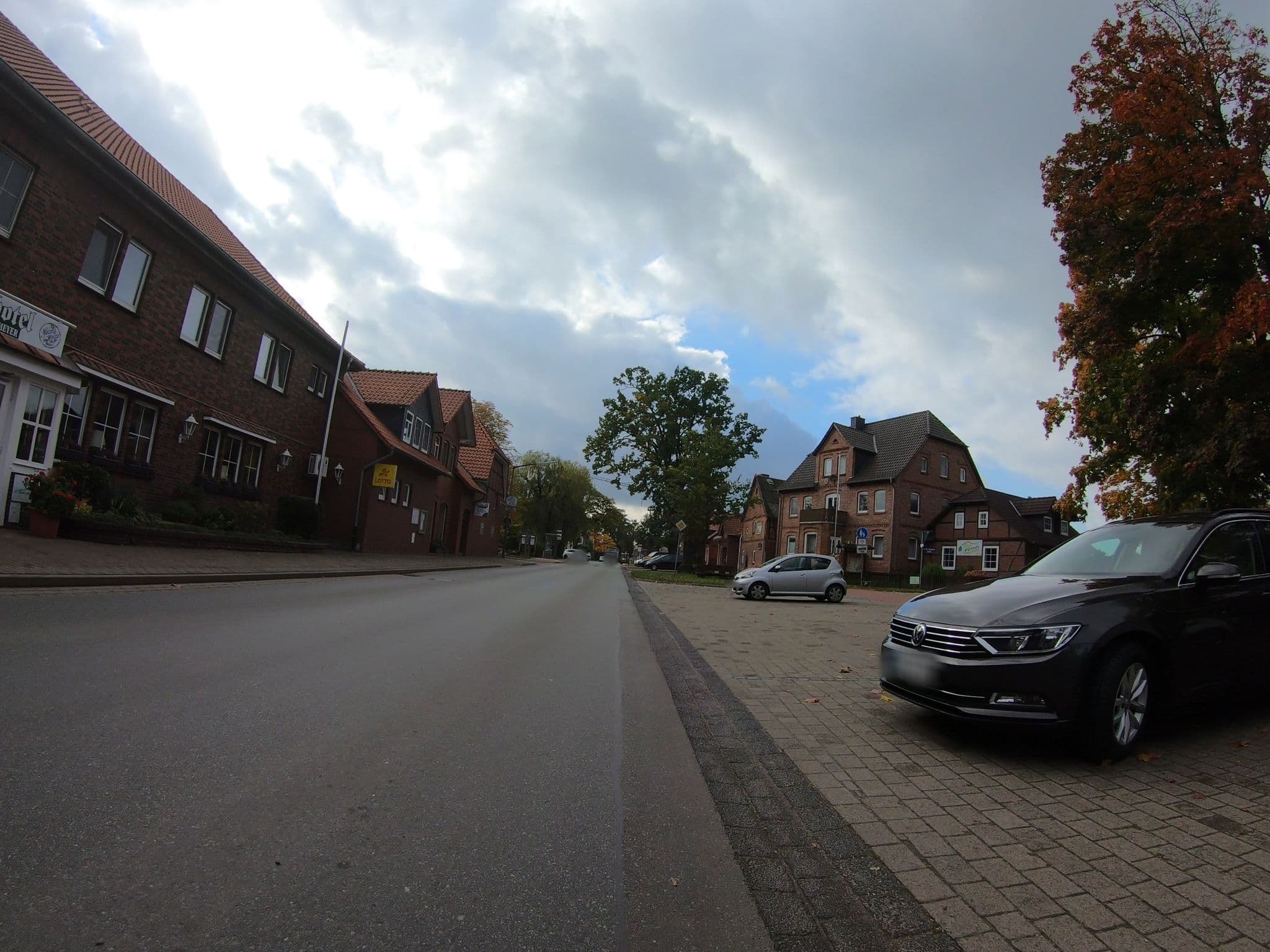 Street view near Landhotel Meyer, Wahrenholz — © m4p1ll4ry (CC BY-SA · Mapillary)