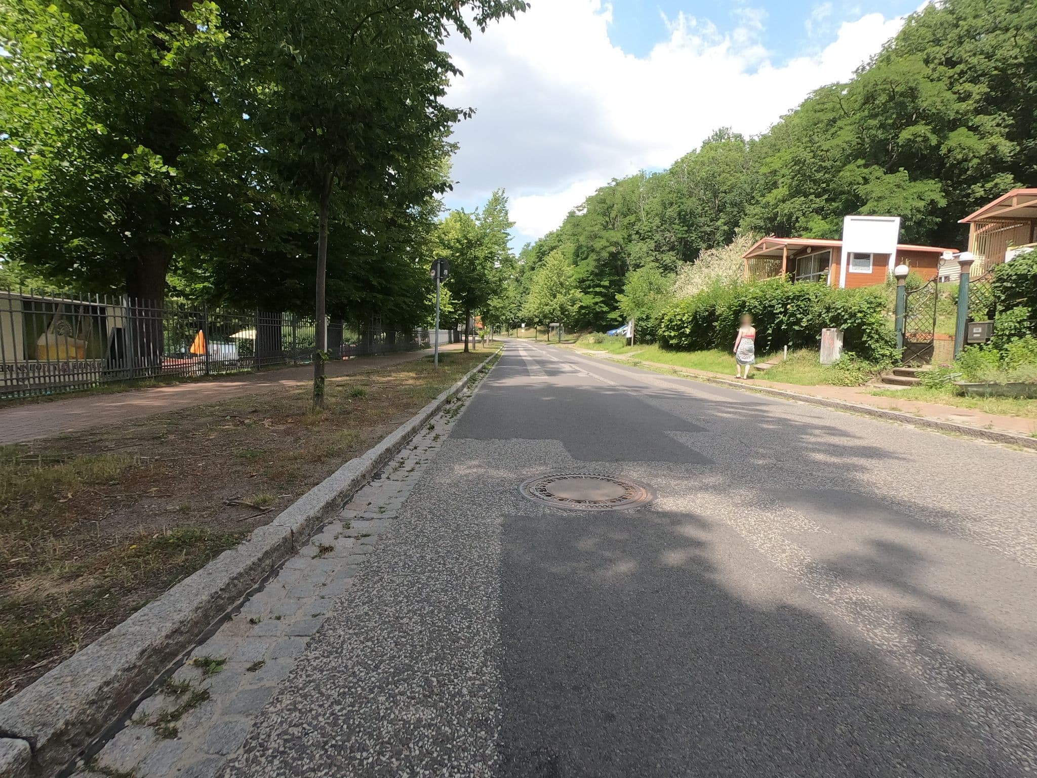 Street view near Strandhotel, Waldsieversdorf — © carlheinz (CC BY-SA · Mapillary)