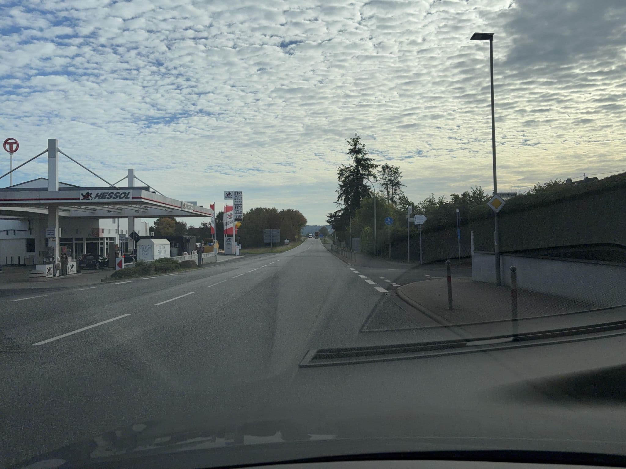 Street view near Haus Silke, Florstadt — © robffm (CC BY-SA · Mapillary)