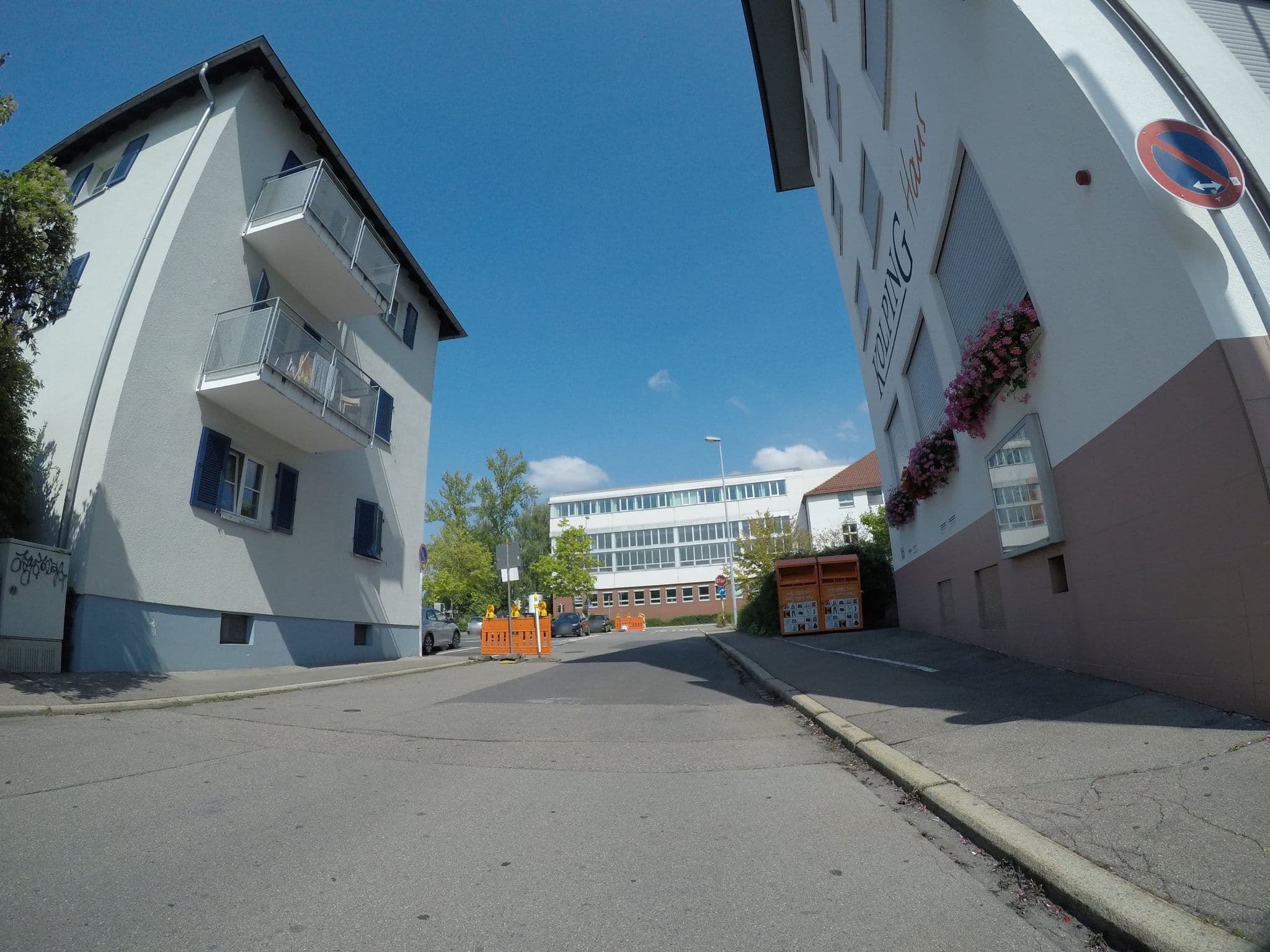 Street view near Kolpinghaus, Reutlingen — © snaysard (CC BY-SA · Mapillary)