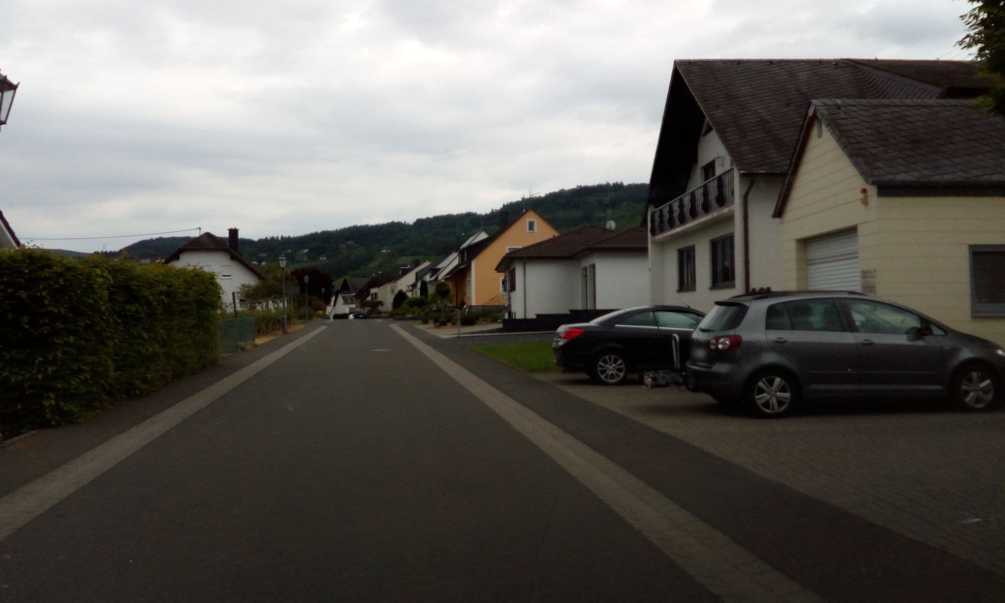 Street view near Appartment Haus Thielen, Leiwen — © micmin1972 (CC BY-SA · Mapillary)