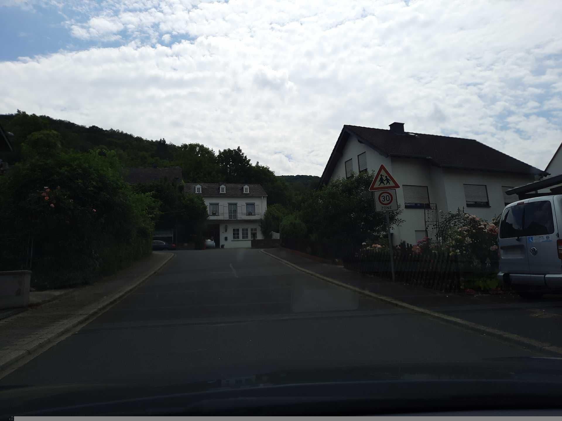 Street view near Gästezimmer Ludmilla Quickert, Treis-Karden — © Lowiekse (CC BY-SA · Mapillary)