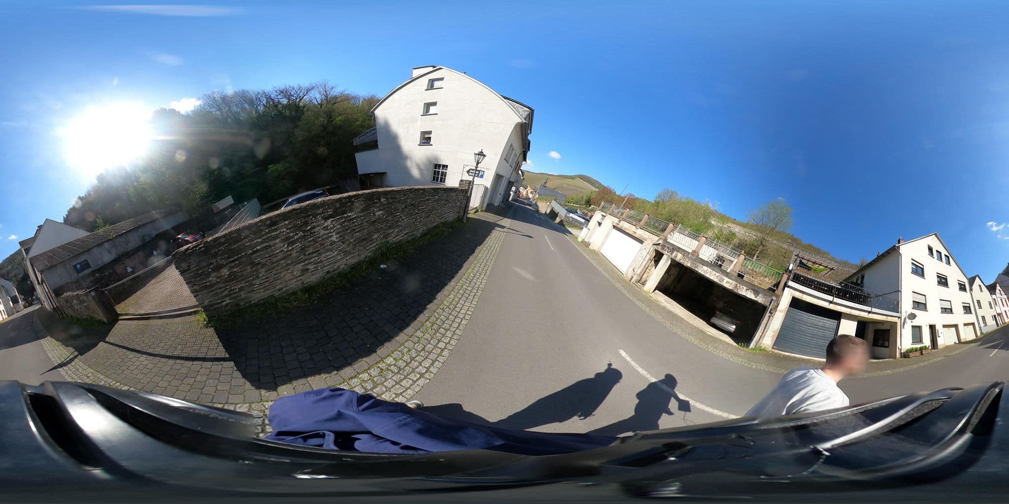 Street view near Gästehaus Schmidt, Bernkastel-Kues — © Mobilitaetswerk (CC BY-SA · Mapillary)