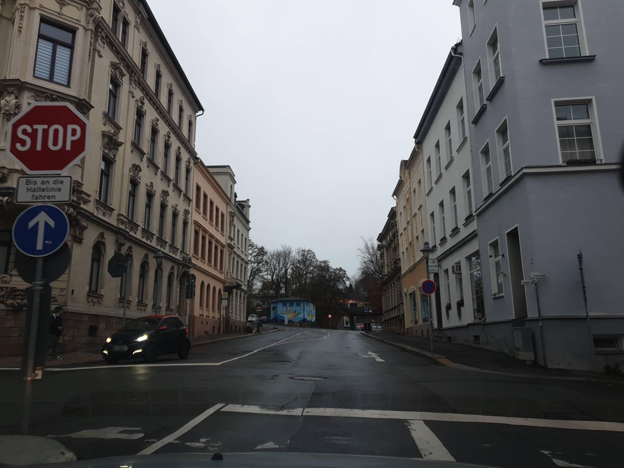 Street view near Müllers alte Backstube, Reichenbach/Vogtland — © canislupus (CC BY-SA · Mapillary)