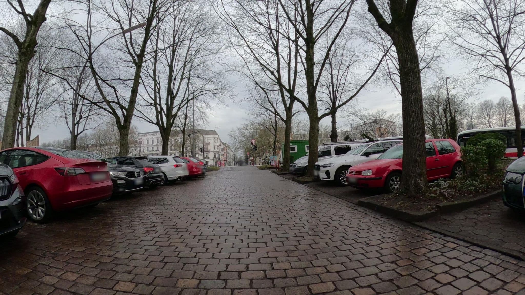 Street view near Hotel Mare, St. Georg — © veloroute_hamburg (CC BY-SA · Mapillary)