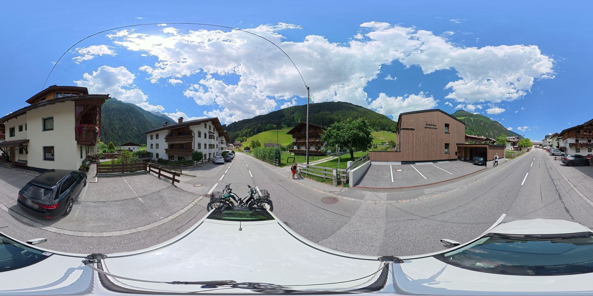 Street view near Haus Bergwelt, Neustift im Stubaital — © osmplus_org (CC BY-SA · Mapillary)