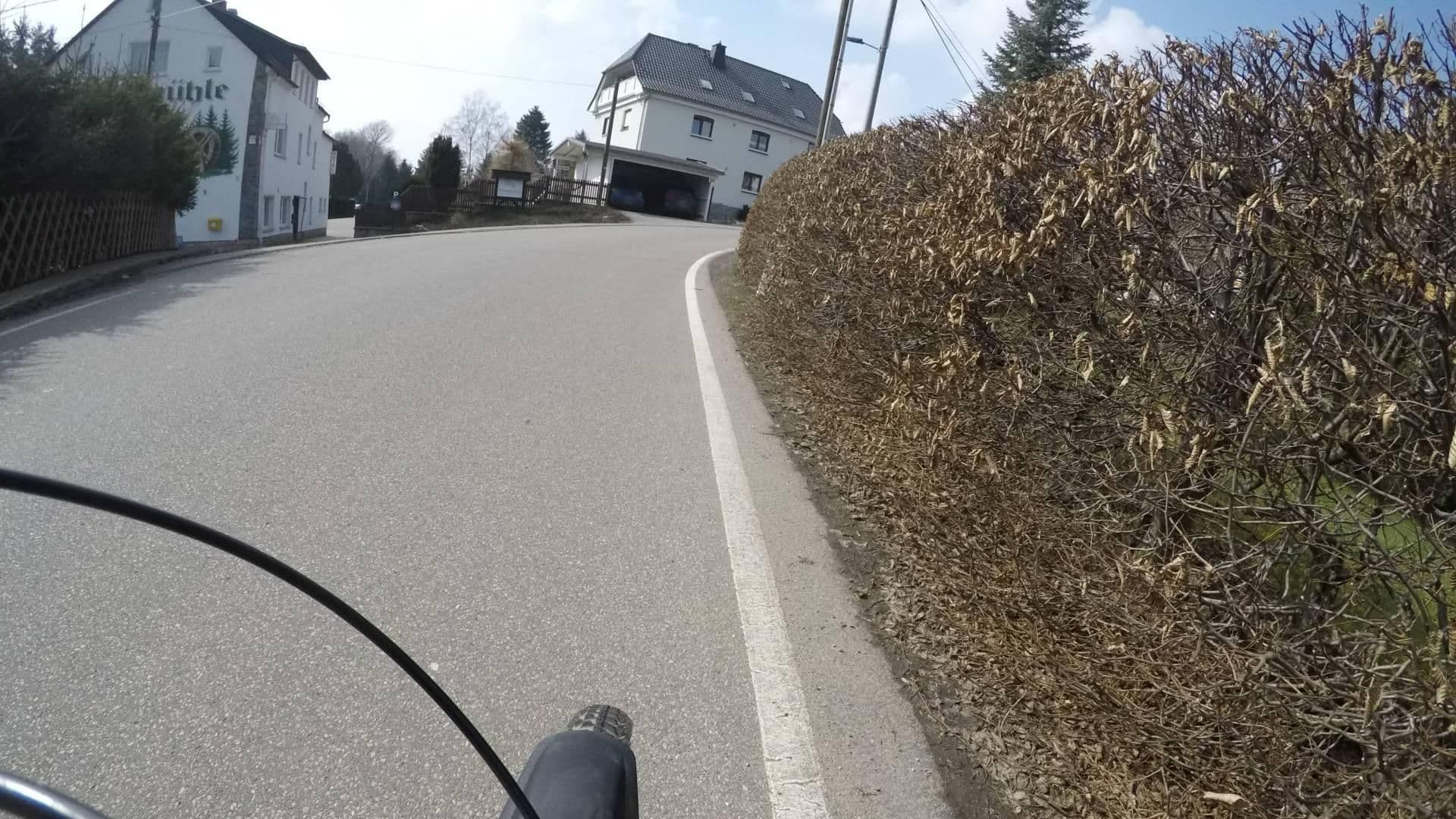 Street view near Tannmühle, Limbach-Oberfrohna — © ogniretzlab (CC BY-SA · Mapillary)