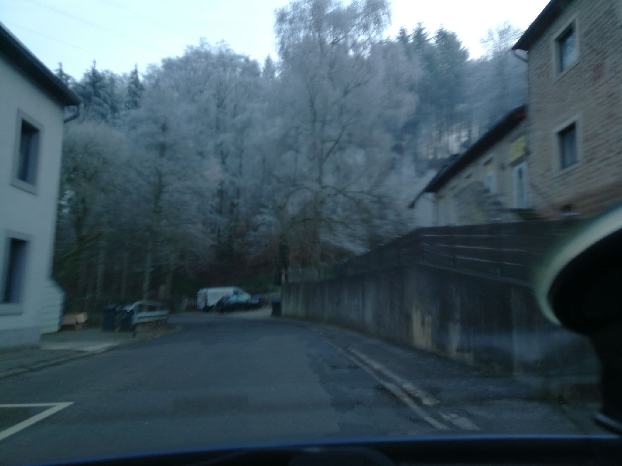 Street view near Im Gartenfeld, Newel — © ma_rt_in (CC BY-SA · Mapillary)