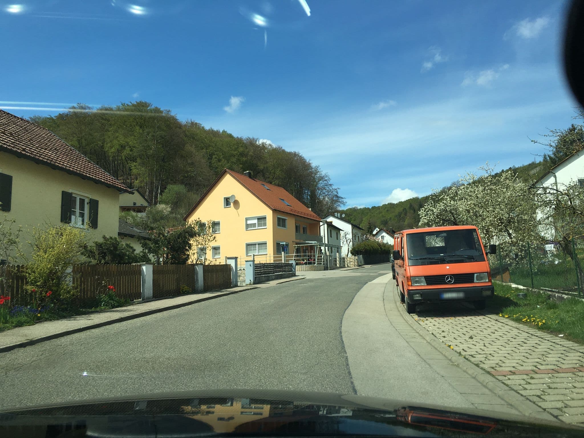 Street view near Ferienwohnung Hausmann, Solnhofen — © derzornigemarkus (CC BY-SA · Mapillary)