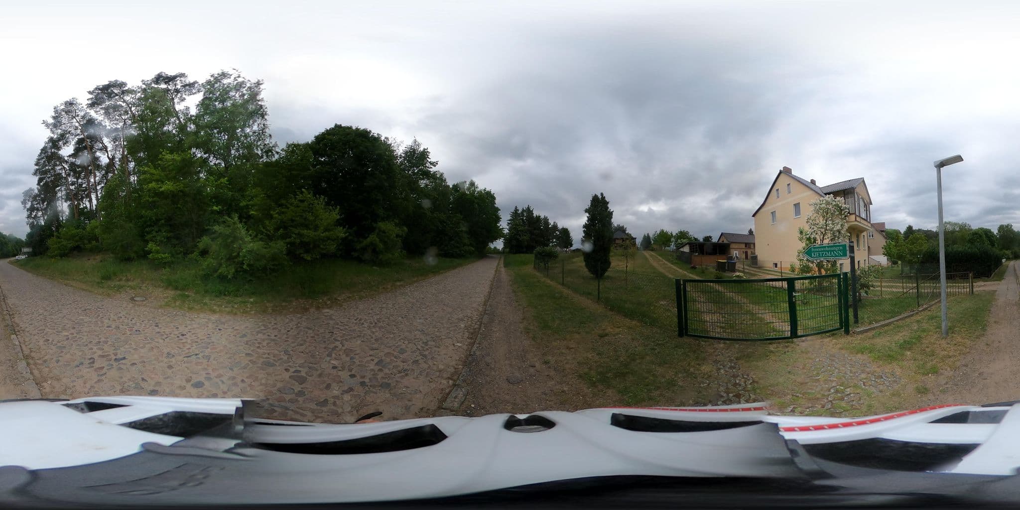 Street view near Ferienwohnung Kietzmann, Lychen — © Oderradler (CC BY-SA · Mapillary)