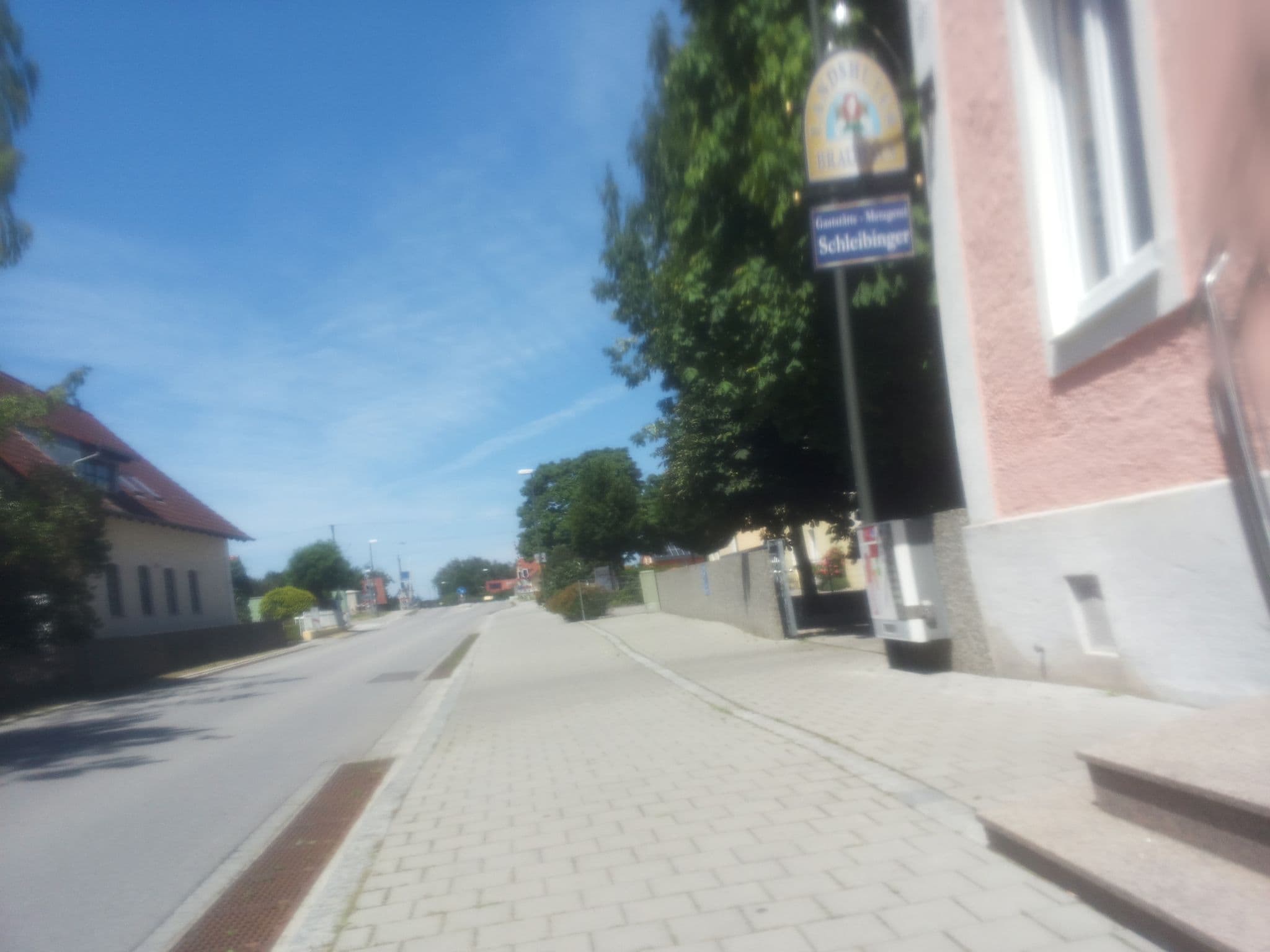Street view near Heidi's Gästehaus, Ernsgaden — © staehler (CC BY-SA · Mapillary)