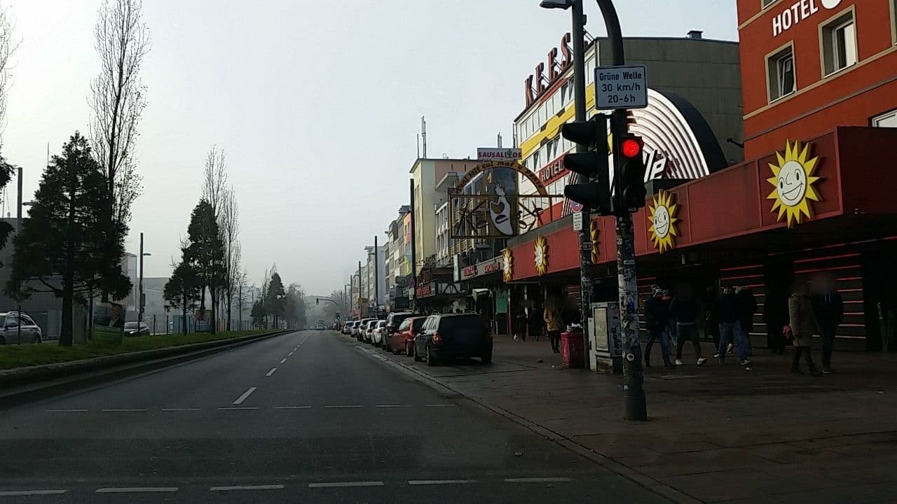 Street view near Hotel Imperial, St. Pauli — © tian (CC BY-SA · Mapillary)