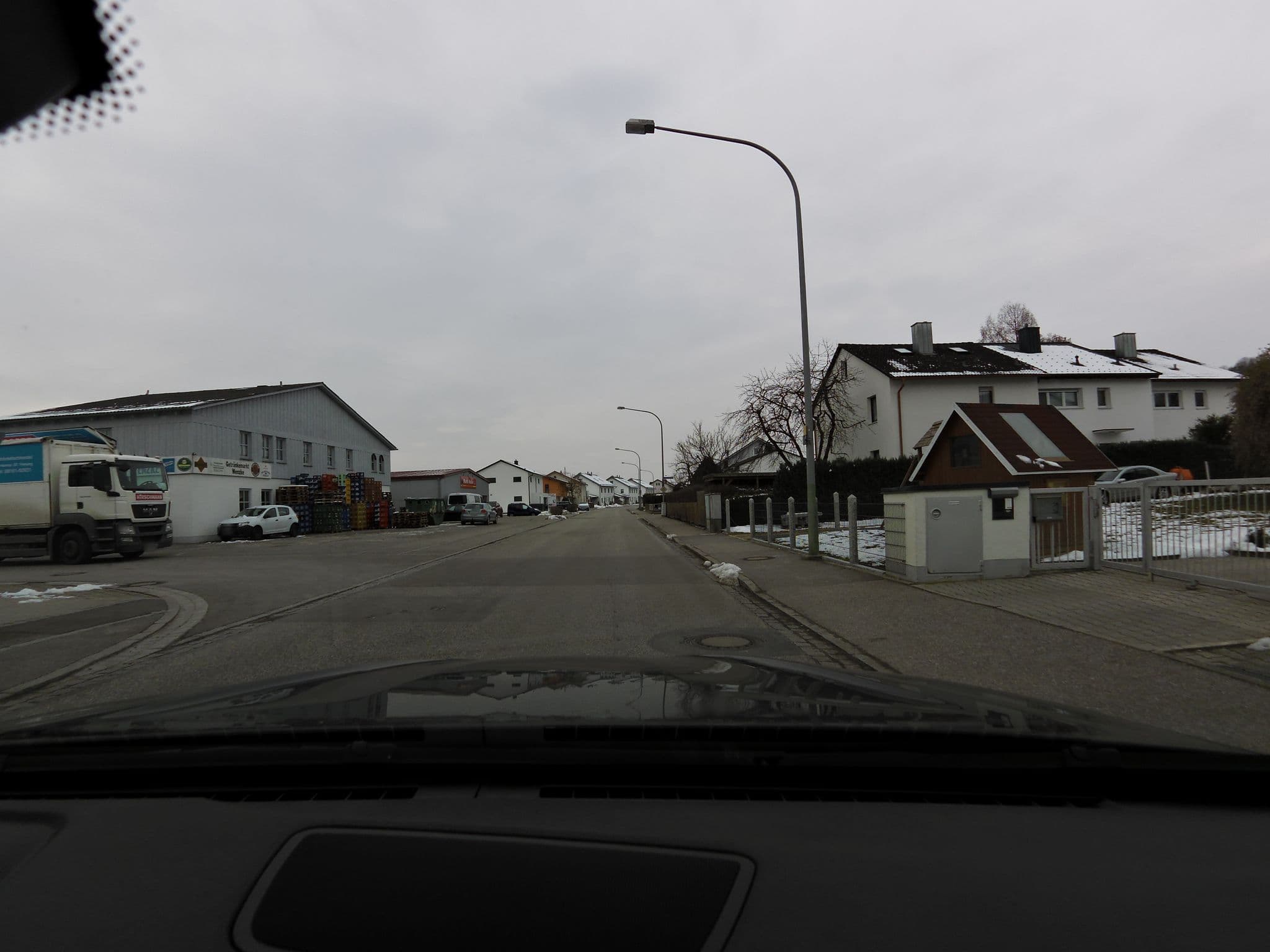 Street view near Hotel 37, Tiefenbach — © czmrtn (CC BY-SA · Mapillary)