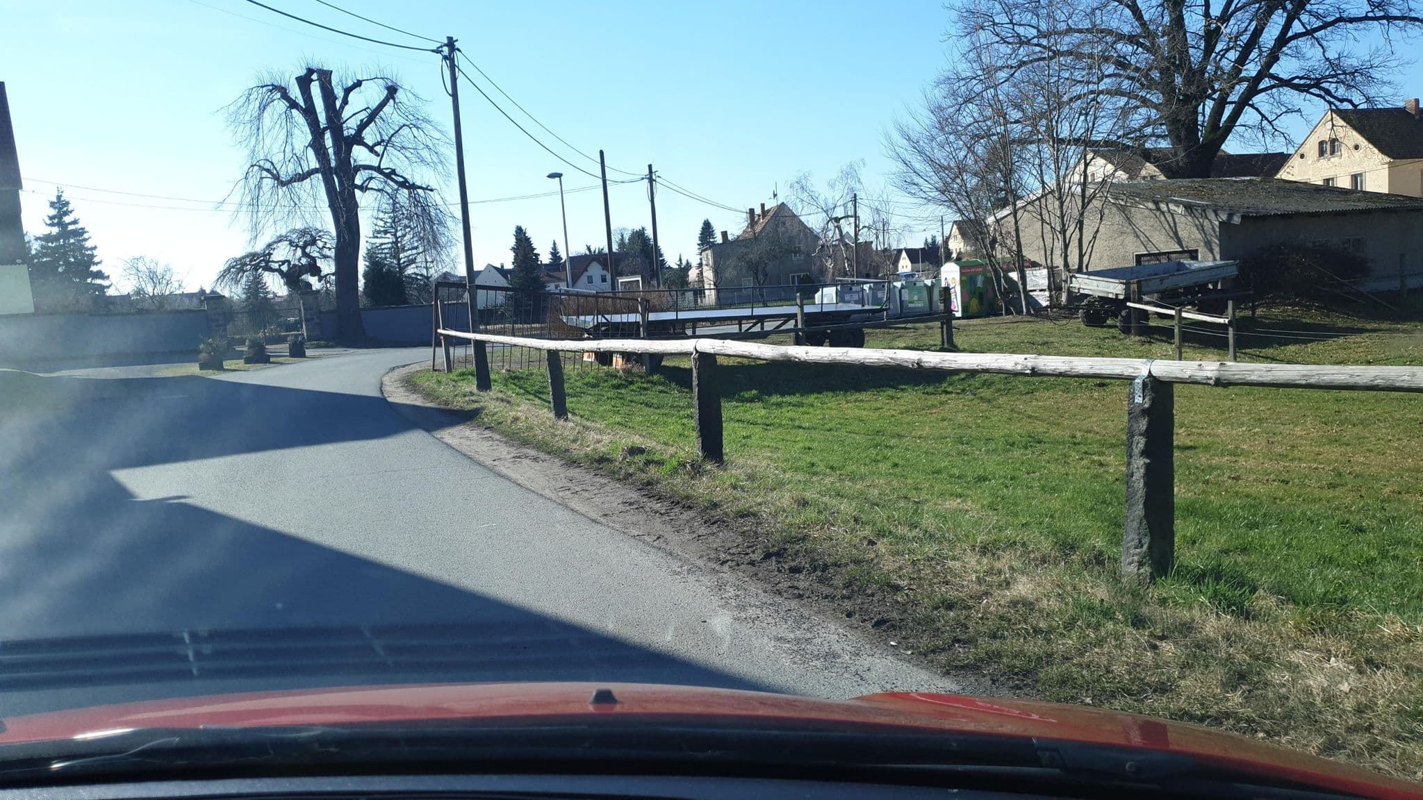 Street view near "Alter Brauhof", Moritzburg — © ogniretzlab (CC BY-SA · Mapillary)