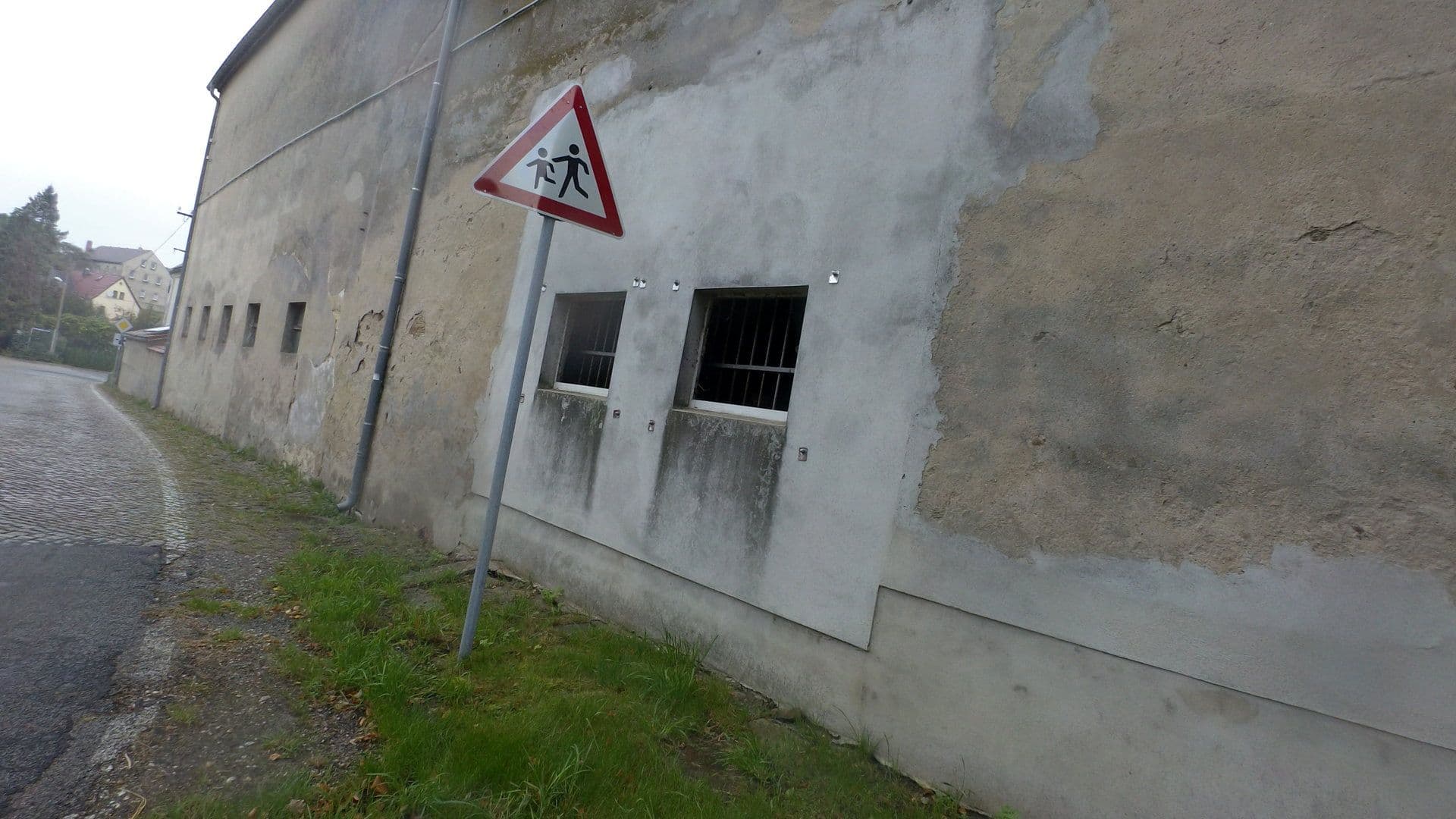 Street view near Ferienwohnungen, Radeberg — © moenk (CC BY-SA · Mapillary)
