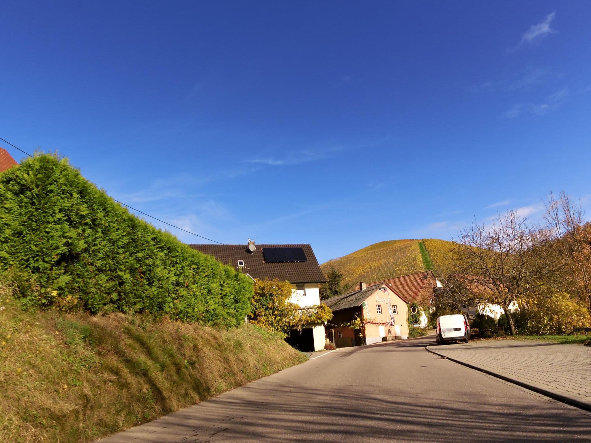 Street view near Ferienwohnung Danner, Durbach — © fell3 (CC BY-SA · Mapillary)