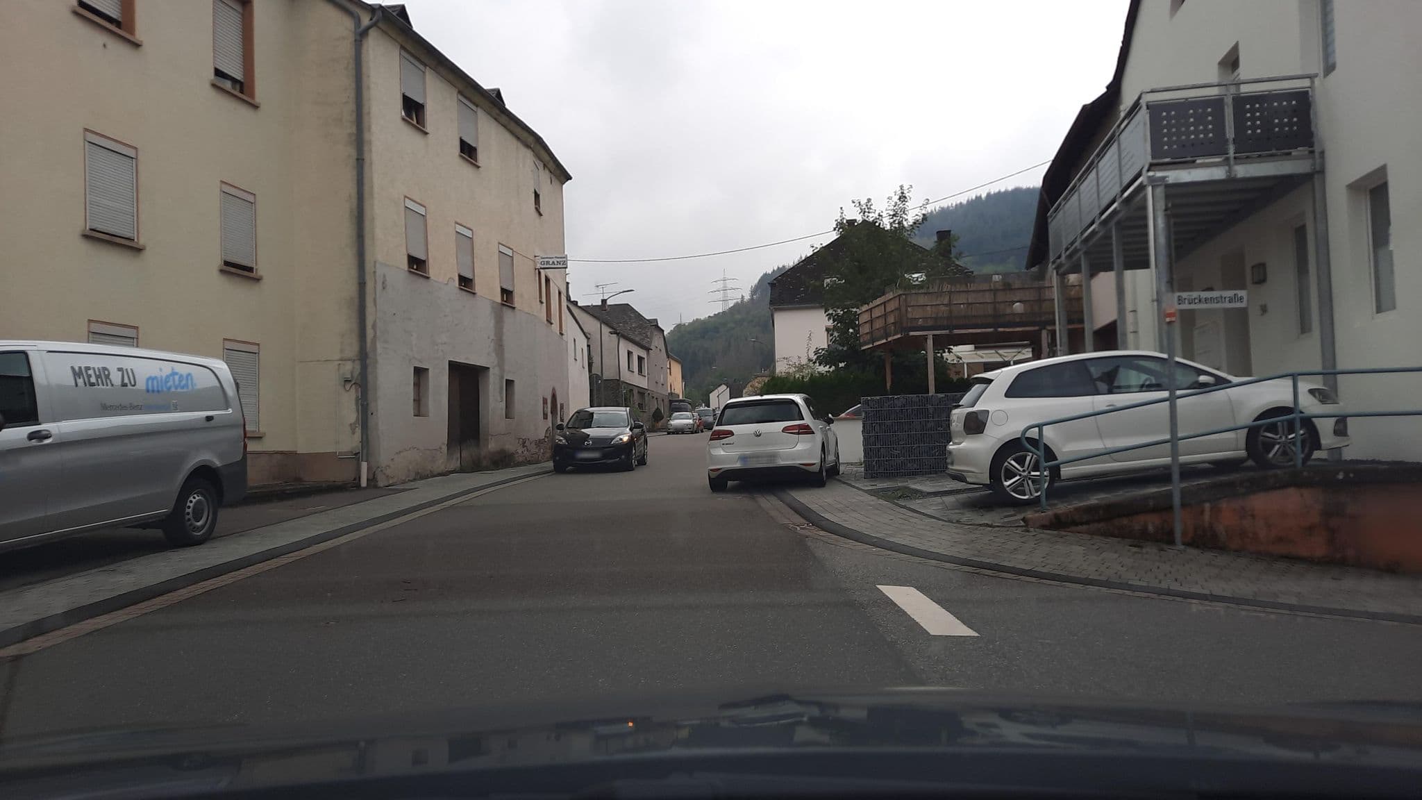 Street view near Hotel - Pension Granz, Fell — © Lowiekse (CC BY-SA · Mapillary)