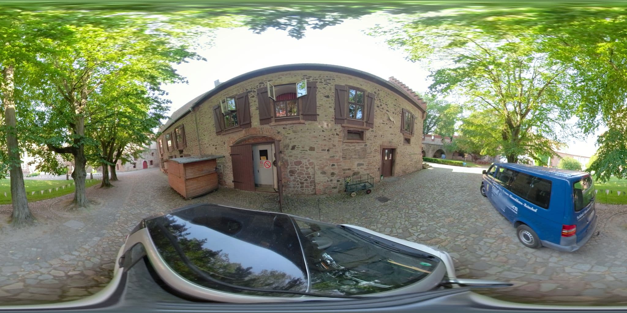 Street view near Schloss Altenhausen, Erxleben — © netmapping2 (CC BY-SA · Mapillary)