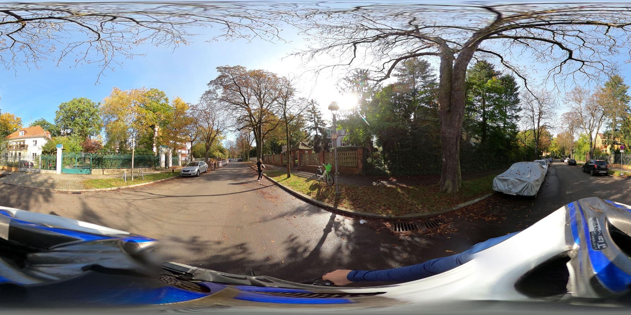 Street view near Casa Chabeli, Lichterfelde — © eserte (CC BY-SA · Mapillary)