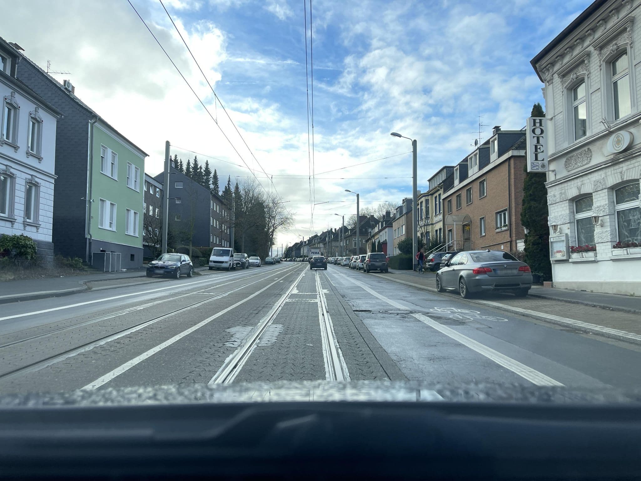 Street view near Hotel am Schloss Borbeck, Essen — © jakre73 (CC BY-SA · Mapillary)