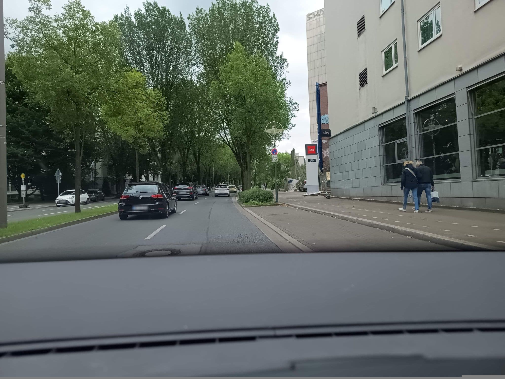 Street view near Ibis Dortmund City, Dortmund — © zuse (CC BY-SA · Mapillary)